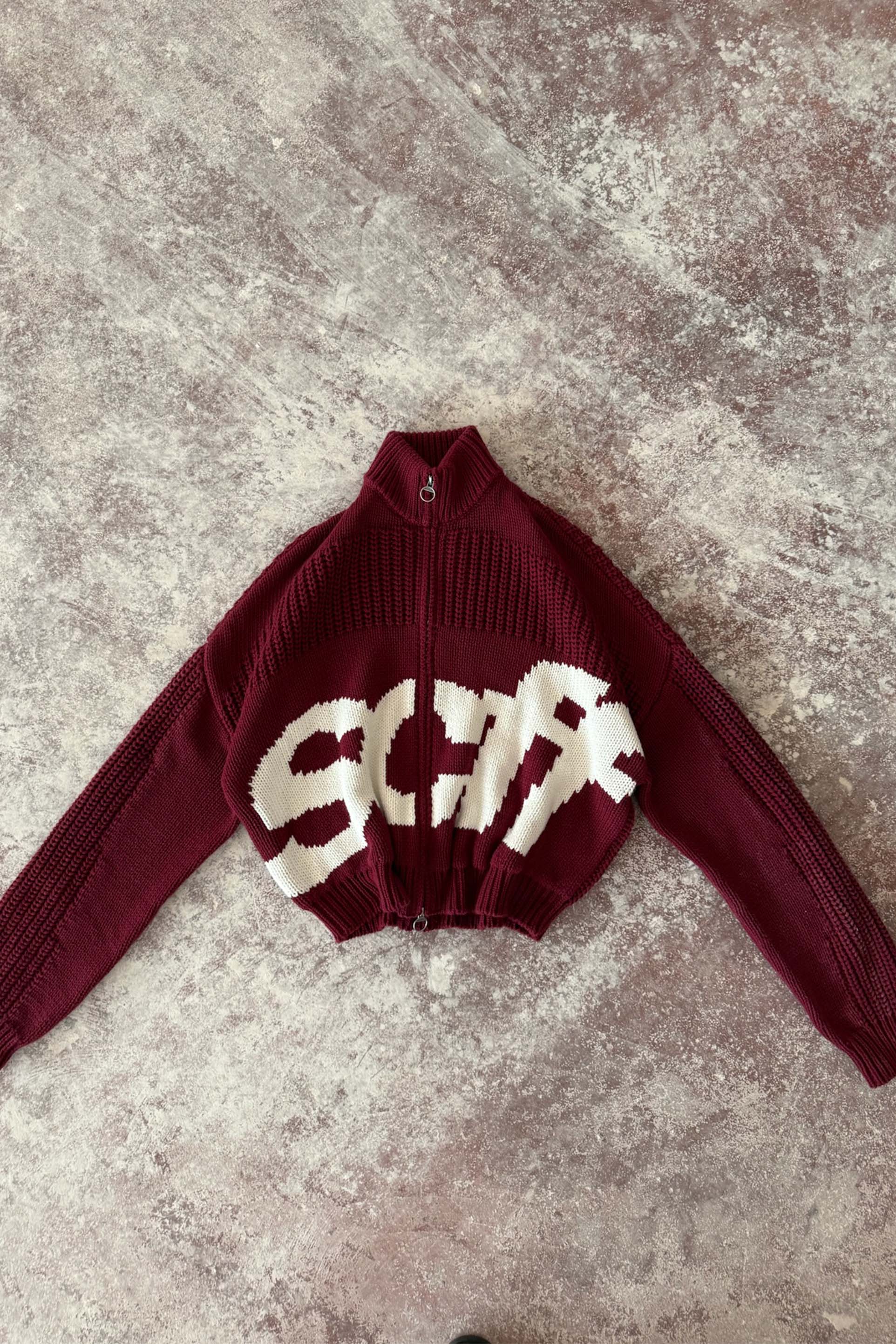 Scff Red Knit Zipper - Image 5