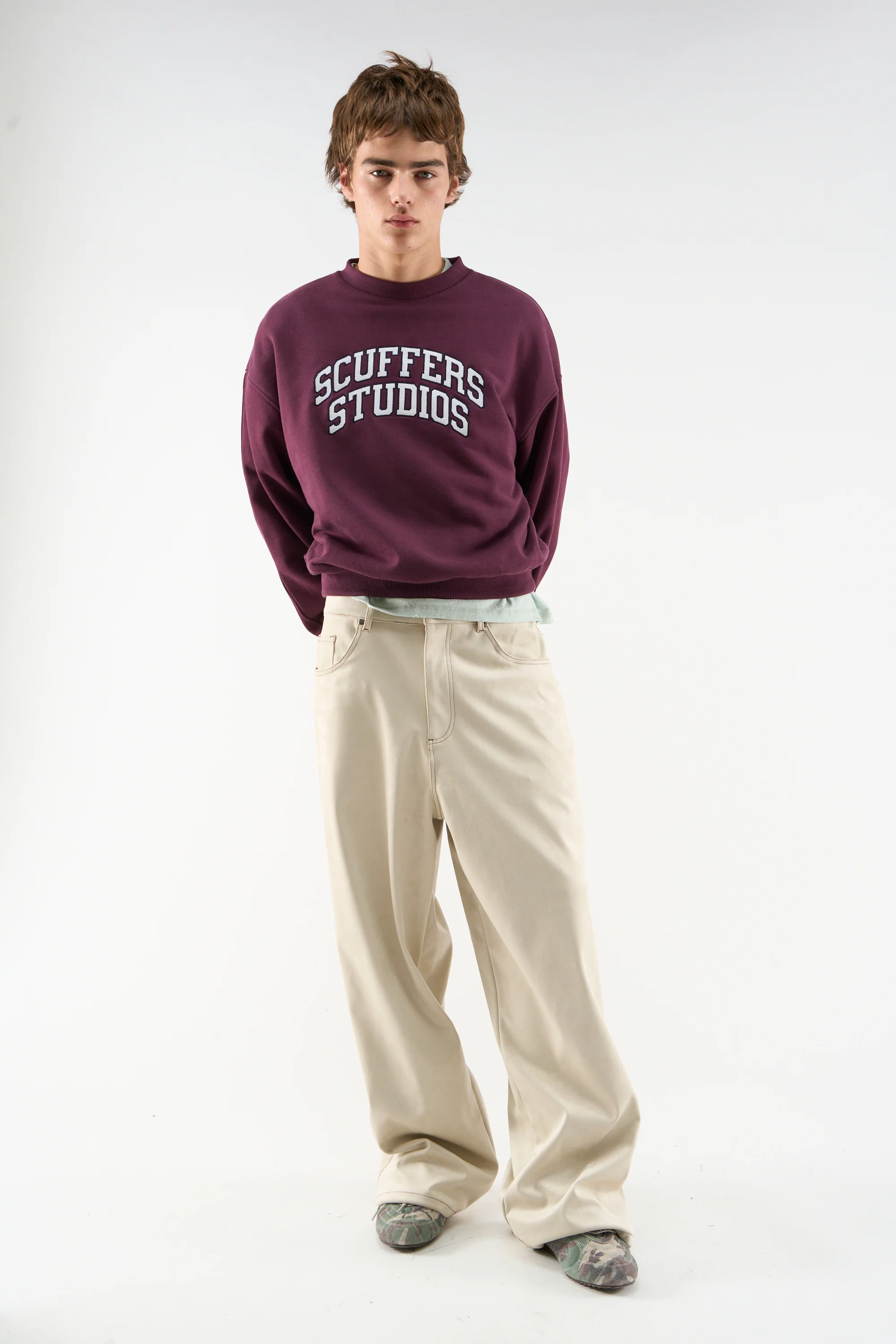 Semi Burgundy Crewneck - Image 2