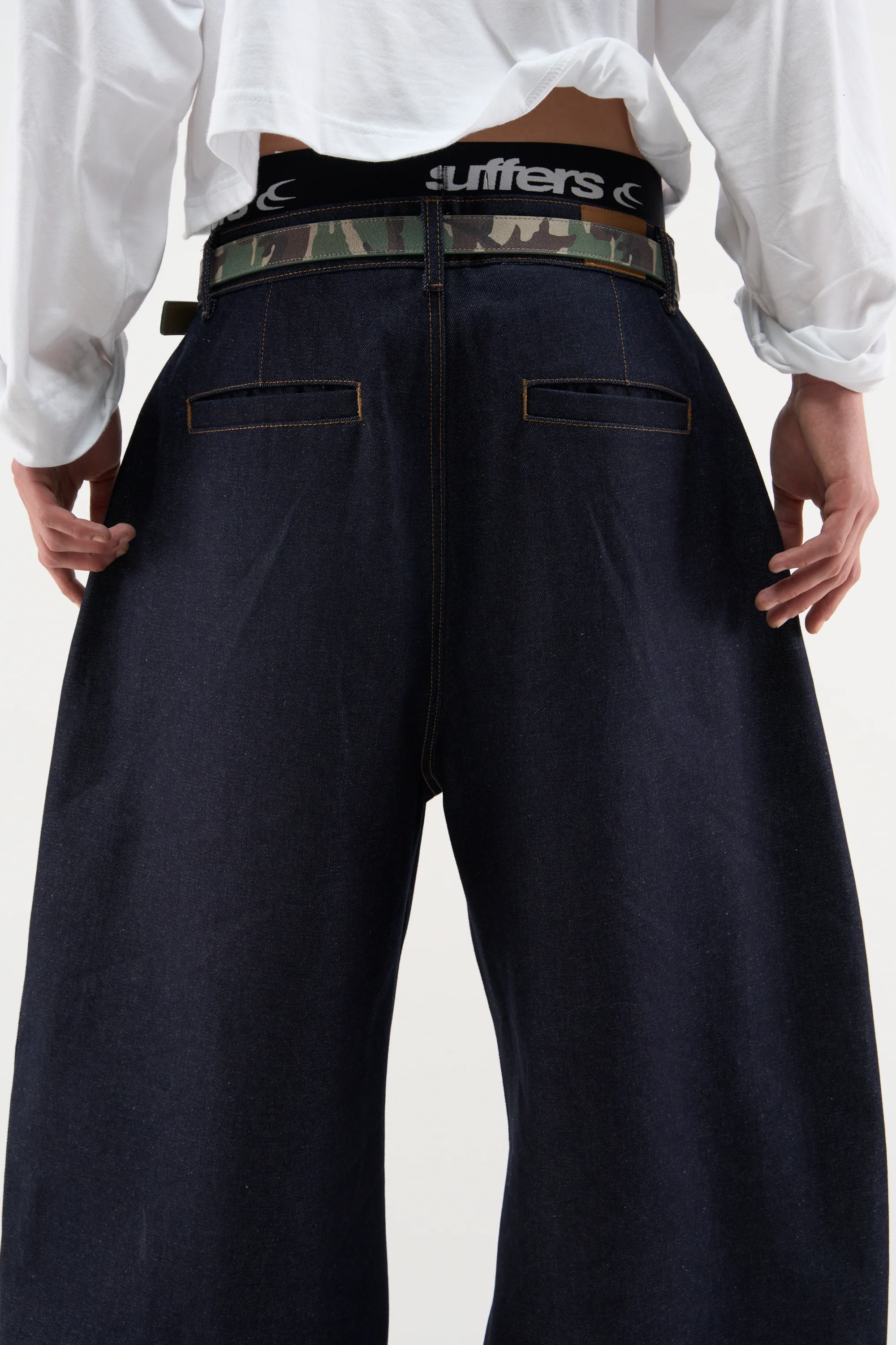 Shell Dark Pants - Image 7