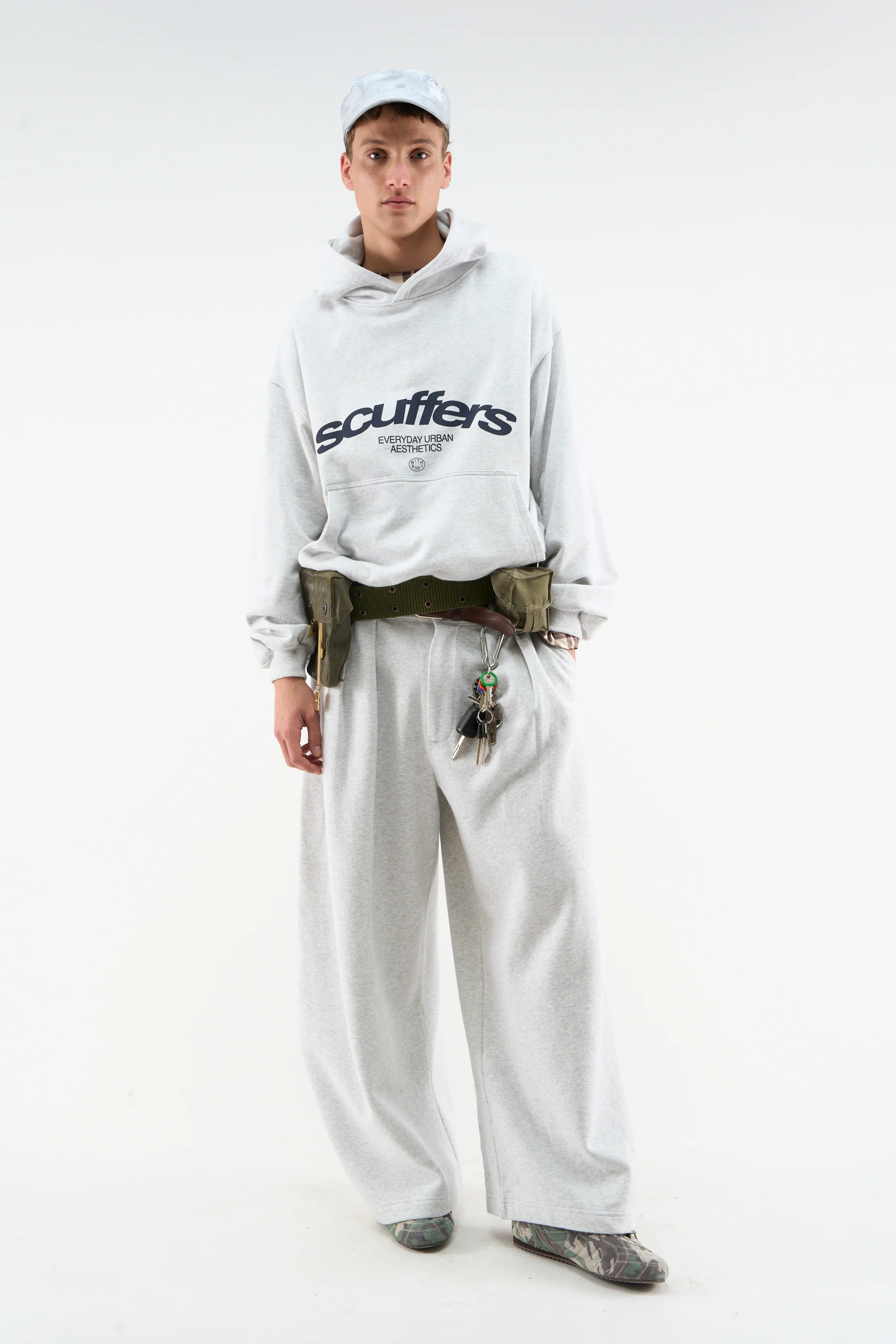 Shell Light Grey Sweatpants - Image 3
