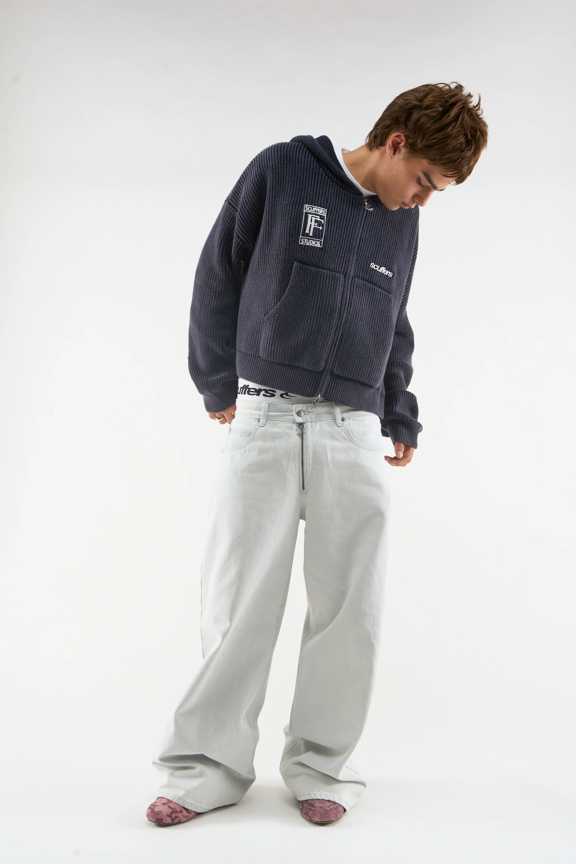 Signal Dark Knit Zipper - Image 2