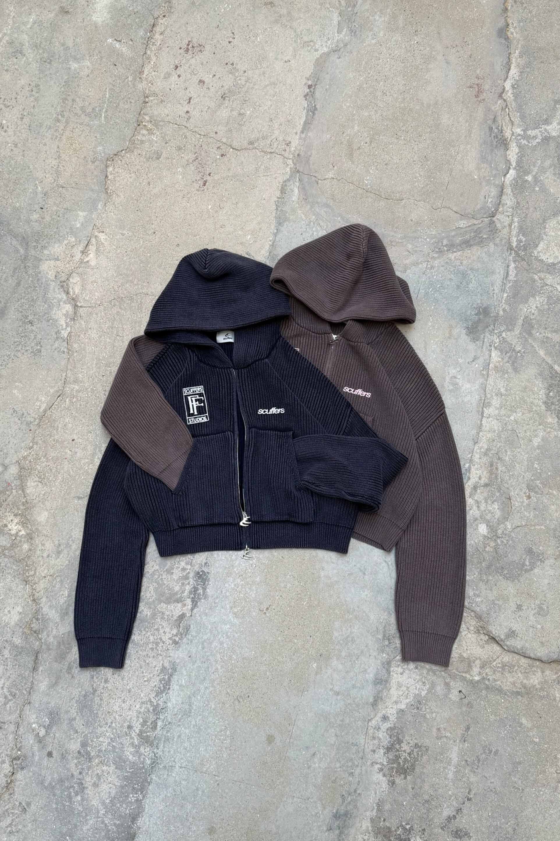 Signal Dark Knit Zipper - Image 4