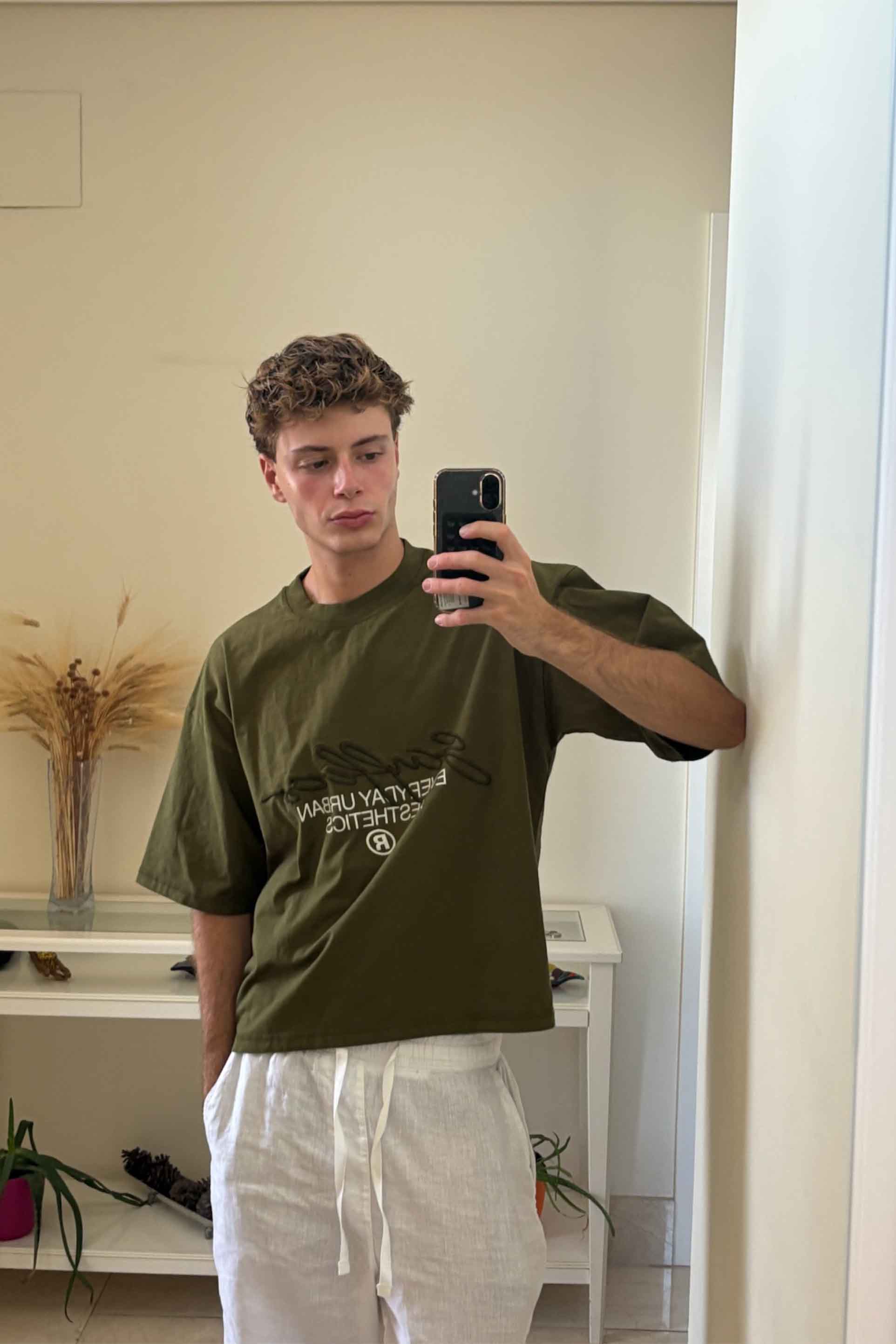New Signature Green T-Shirt - Image 5