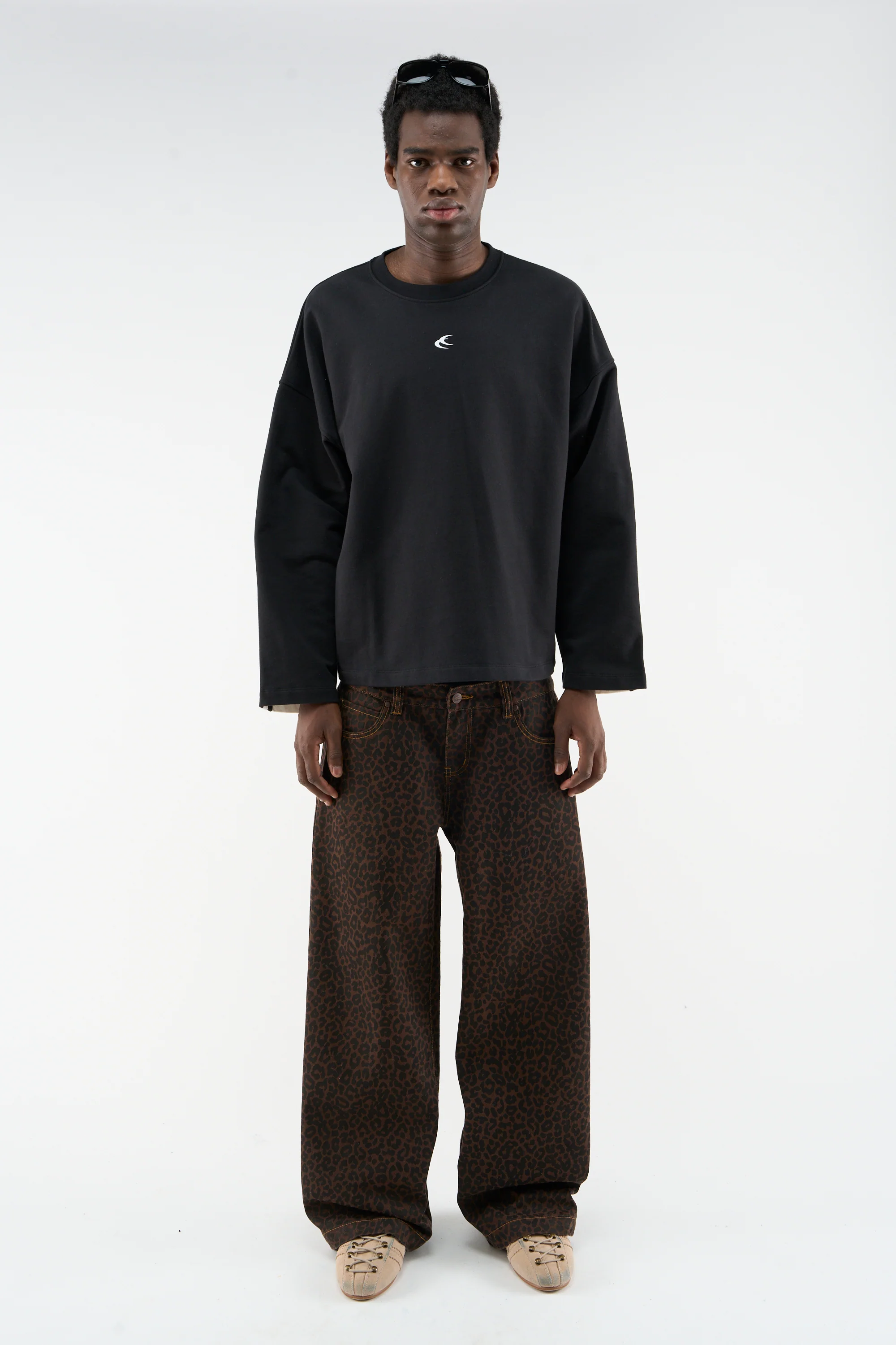 Sport Tech Black Sweatshirt - Image 3