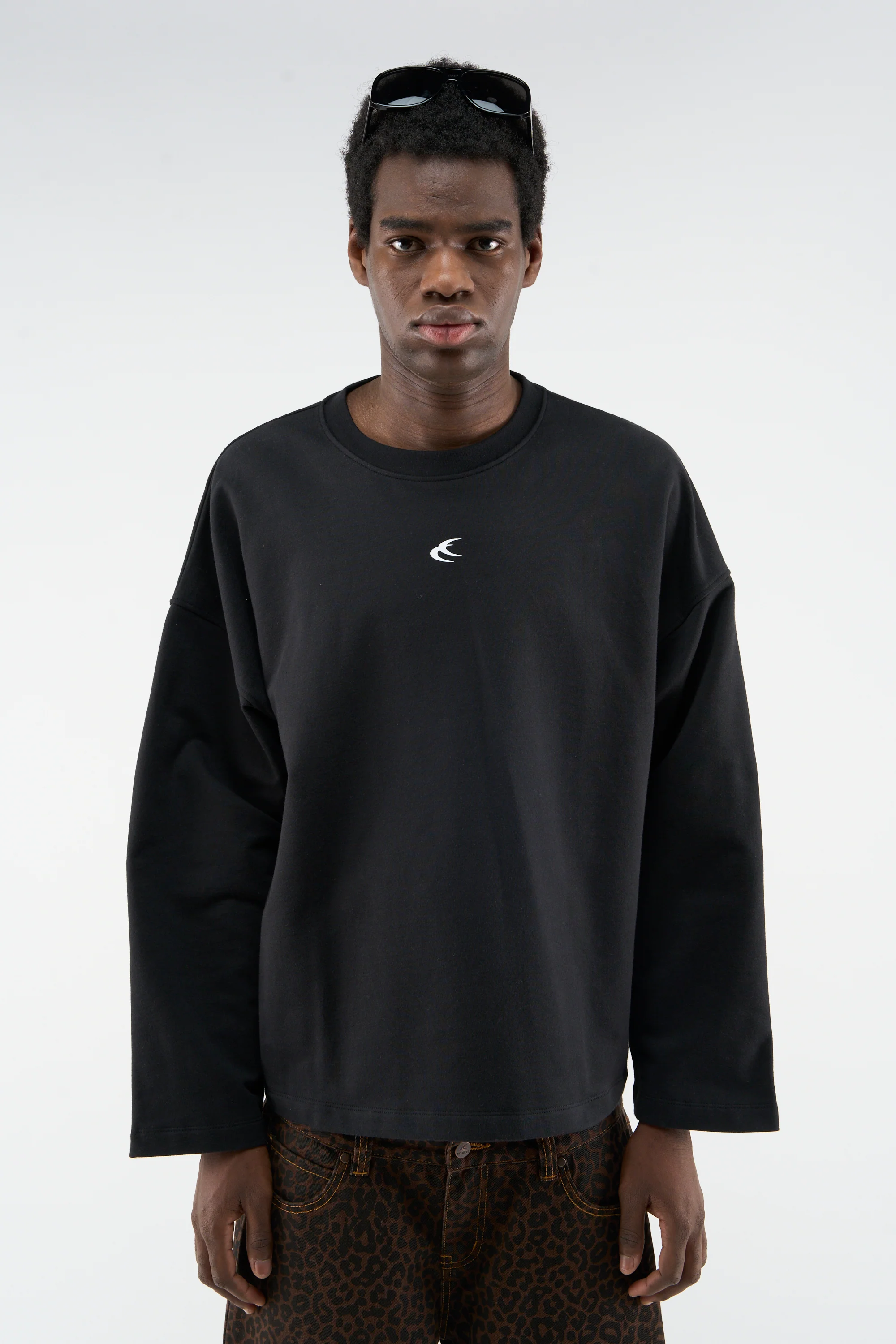 Sport Tech Black Sweatshirt - Image 4