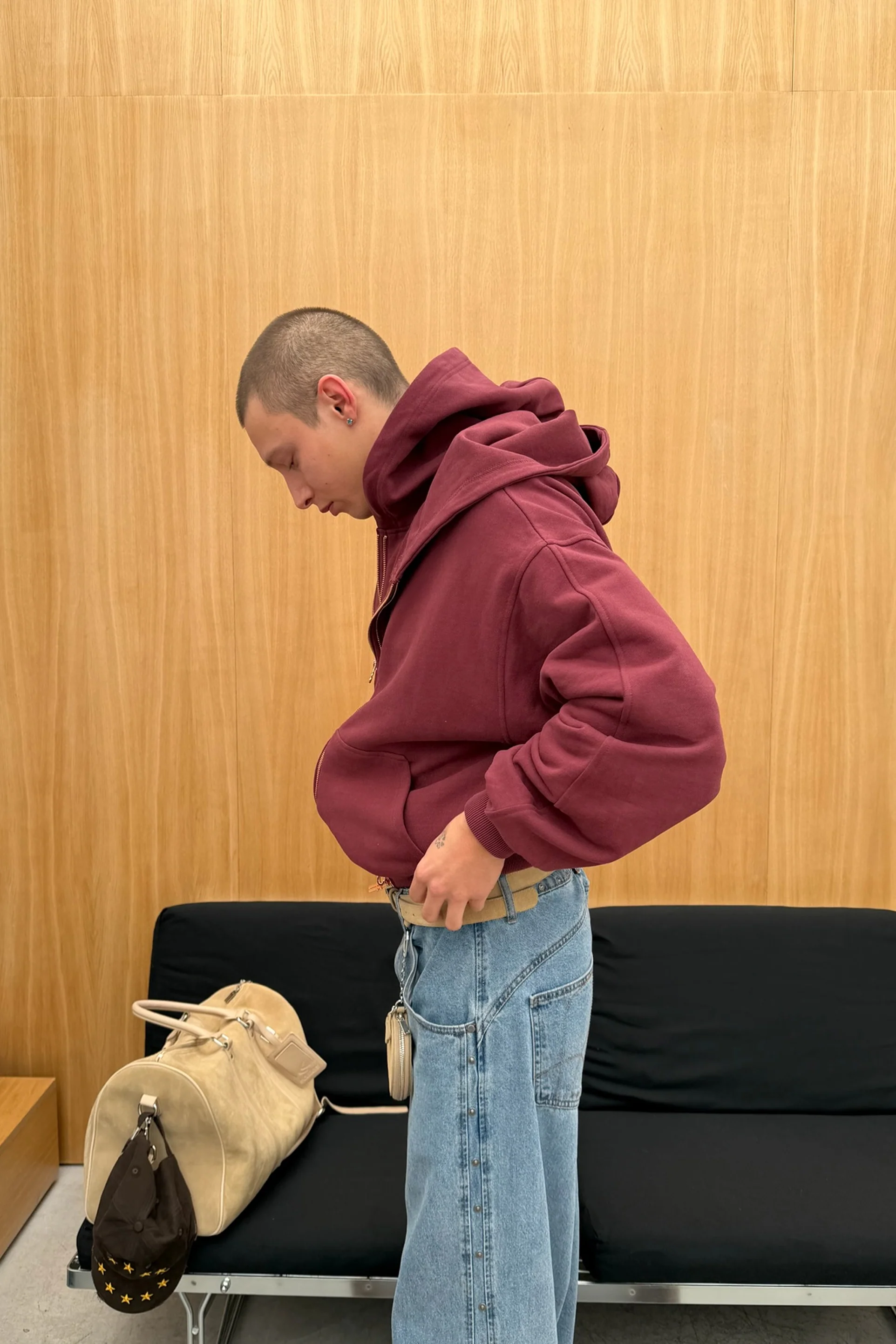 Steel Burgundy Zipper - Image 4