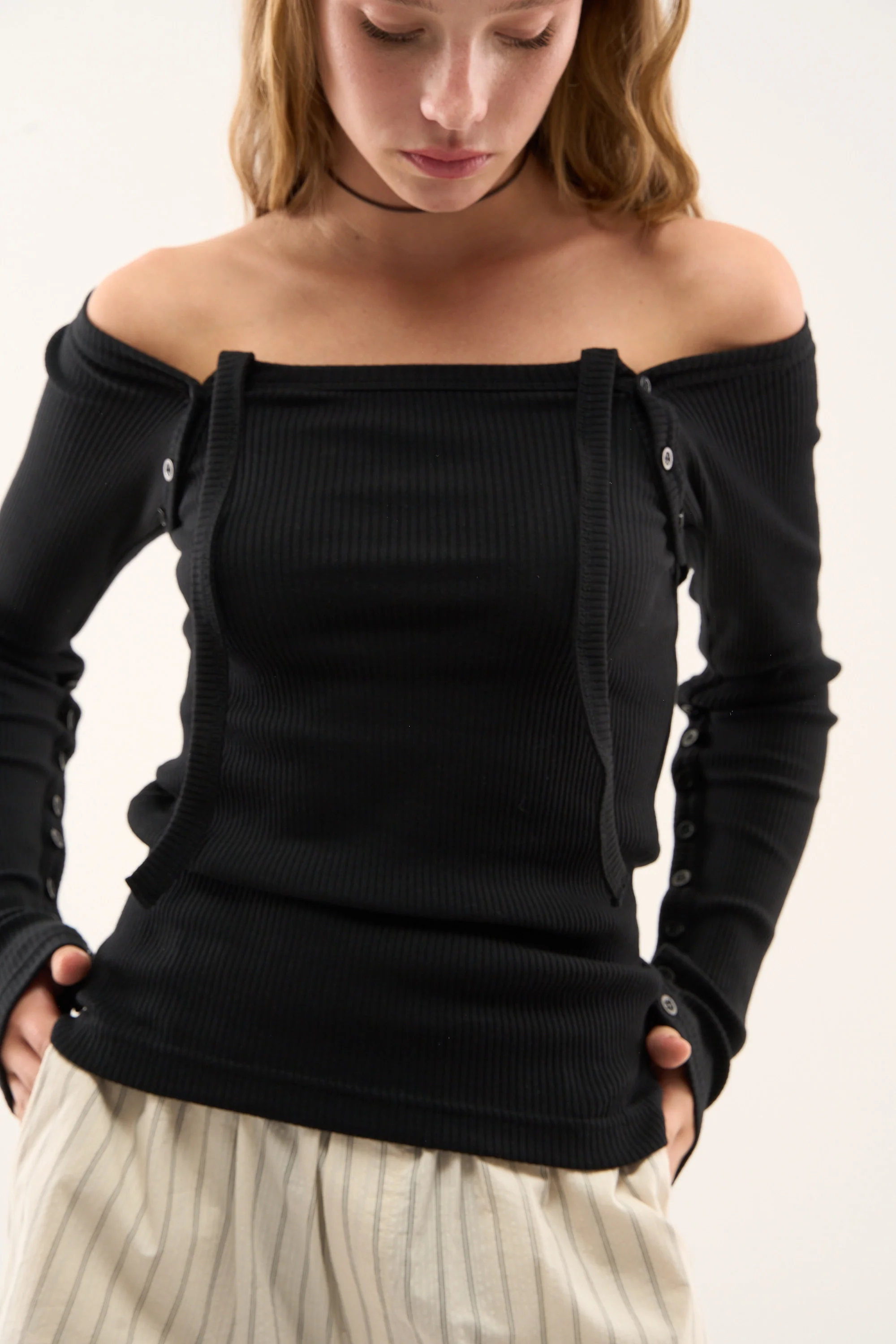 Toggle Black Longsleeve - Image 15