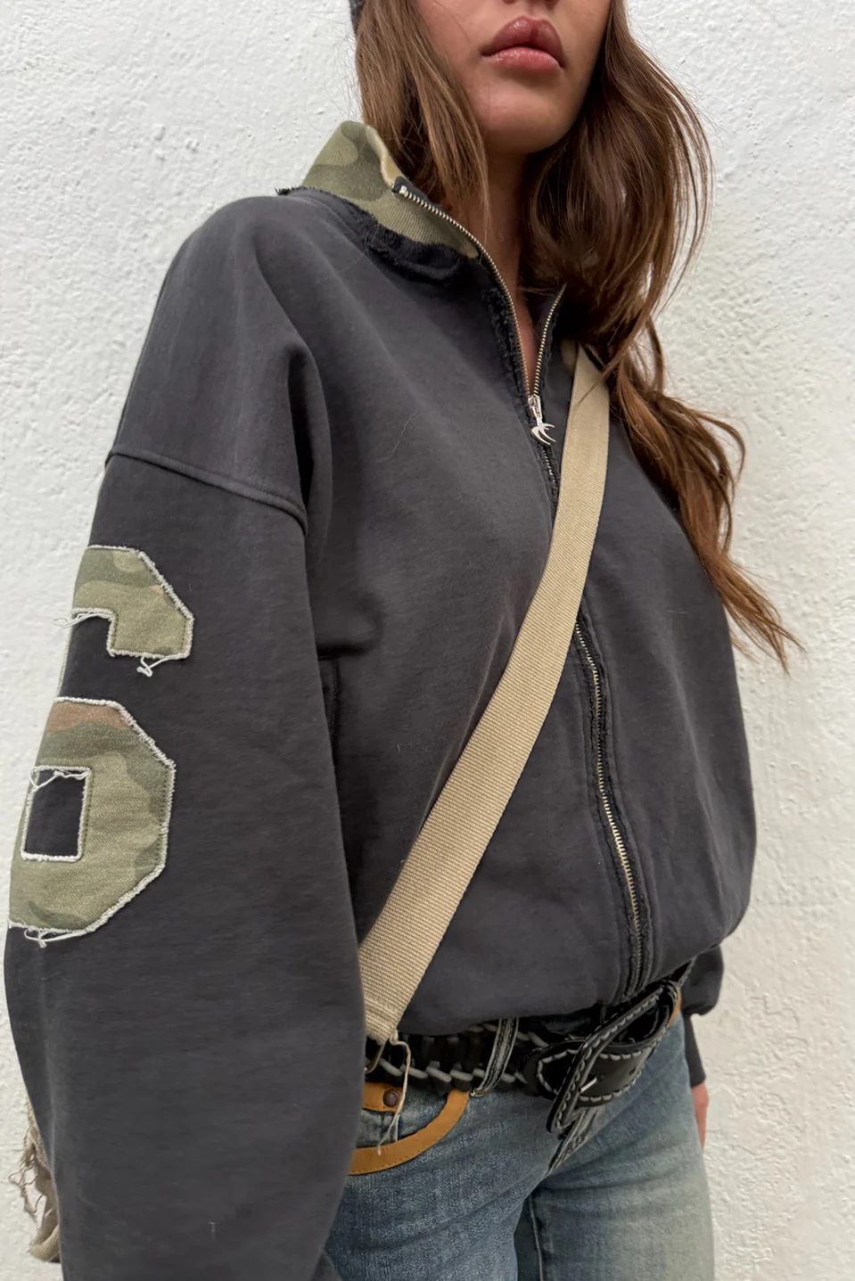 Tokiet Camo Zipper - Image 3