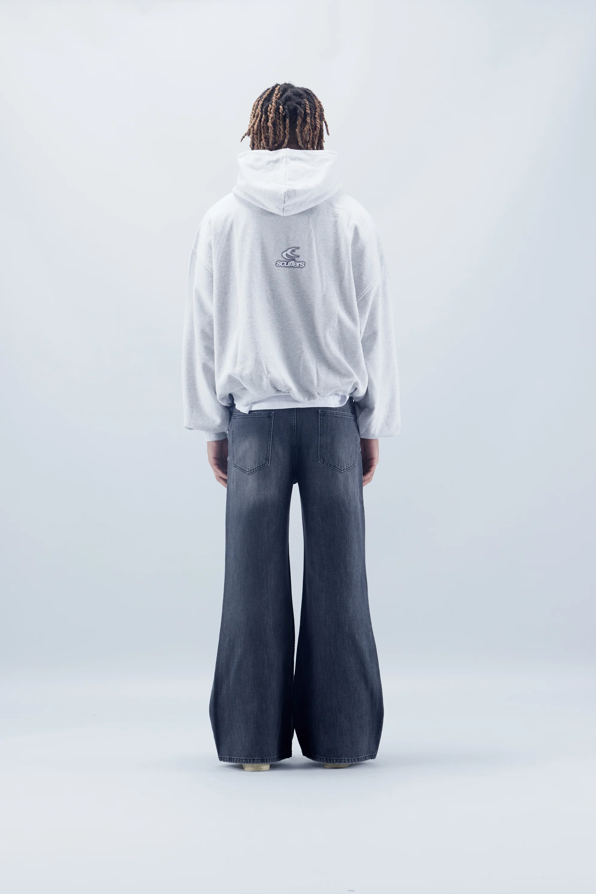 Universal Melagne Hoodie - Image 5