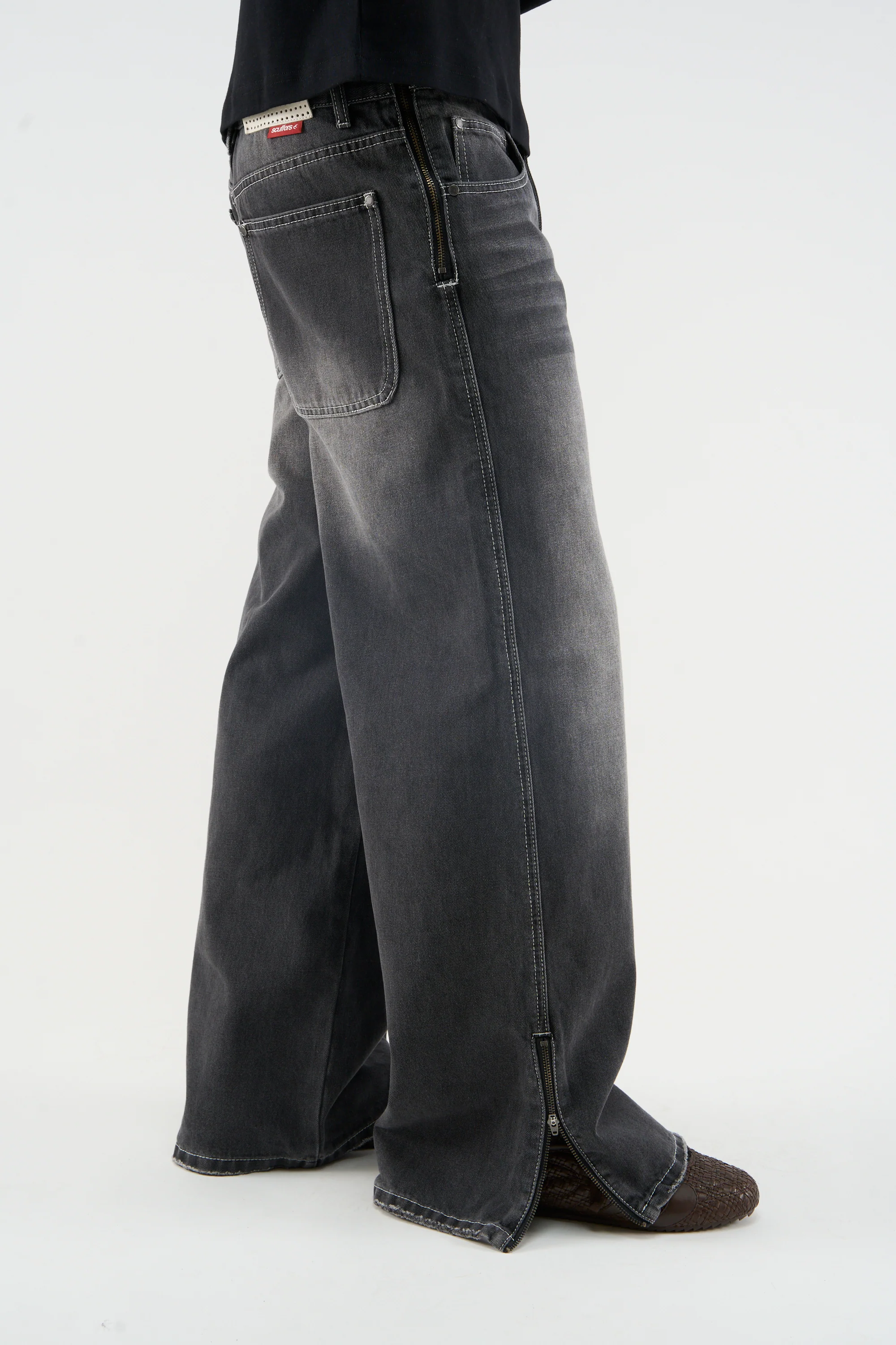 Zip Grey Pants - Image 3